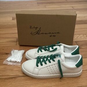 Vintage Havana White and Green Sneakers Classic Design